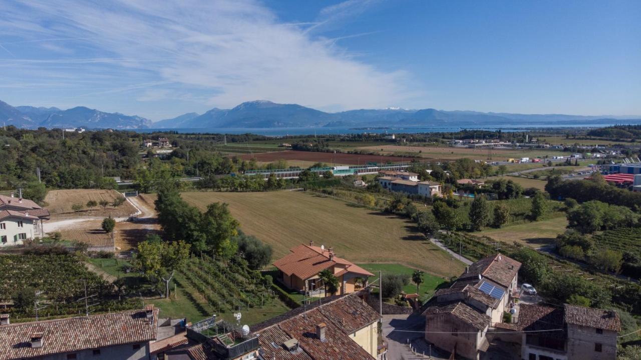 Borgo Vecchio *Dream* Apartment Lonato Exterior photo